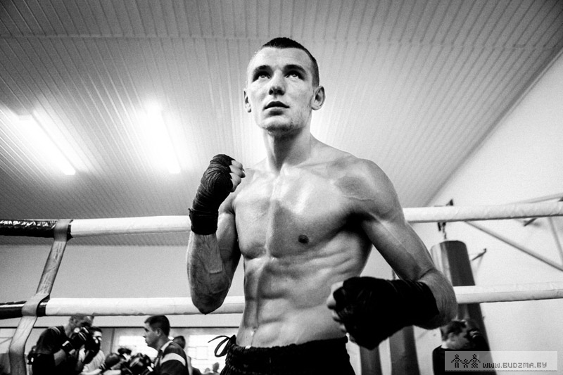ДМИТРИЙ ВАРЕЦ: «МОЙ ЛУЧШИЙ БОЙ ЕЩЕ ВПЕРЕДИ».